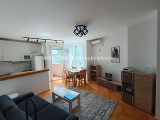 stanovi   Novi Sad  -    