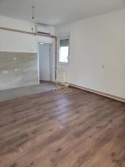 stanovi   Niš  -    