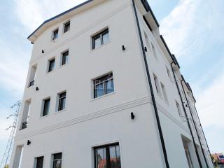 stanovi   Beograd  Borča    Popova bara nova 14