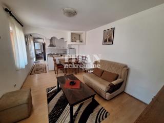 stanovi   Beograd  Pašino i Lekino brdo    Strumička