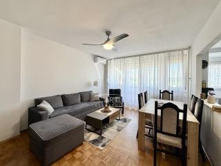 stanovi   Beograd  Hayat (6 Kaplara- savograd)    Bulevar Mihajla Pupina