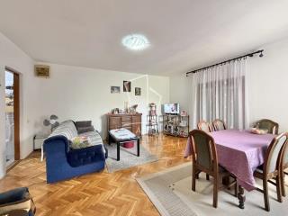 stanovi   Beograd  Petlovo Brdo    Svetozara Ivačkovića