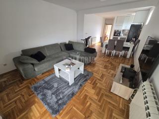 stanovi   Beograd  Mirijevo I II III IV    Davorina Jenka