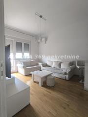 stanovi   Novi Sad  -    