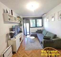 stanovi   Beograd  Pašino i Lekino brdo    Gospodara Vučića