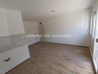 stanovi   Novi Sad  -    