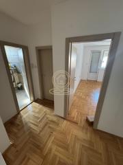 stanovi   Niš  -    