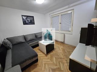 stanovi   Niš  -    