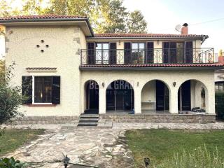 kuće   Beograd  Senjak    Drvarska