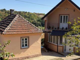 kuće   Beograd  Barajevo    Bogoljuba Petkovića