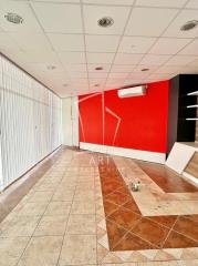 poslovni prostor   Beograd  YUBC    Bulevar Mihajla Pupina