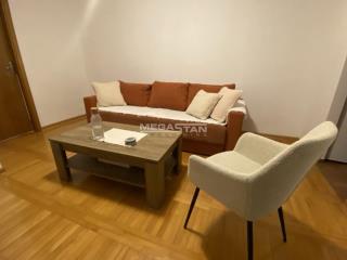 stanovi   Beograd  Pašino i Lekino brdo    Garibaldijeva