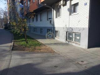 poslovni prostor   Novi Sad  -    