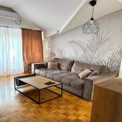 stanovi   Beograd  Savski blokovi (44 45 70 70a)    Jurija Gagarina bb