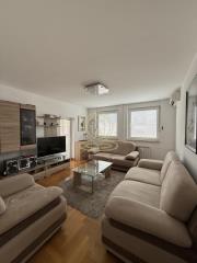 stanovi   Beograd  -    