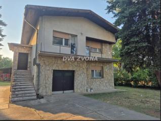 kuće   Bečej  -    