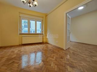 stanovi   Beograd  Skadarlija    Cetinjska