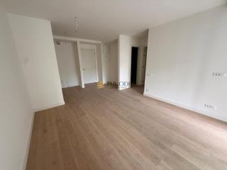 stanovi   Beograd  Savski blokovi (44 45 70 70a)    
