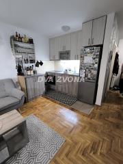 stanovi   Novi Sad  -    