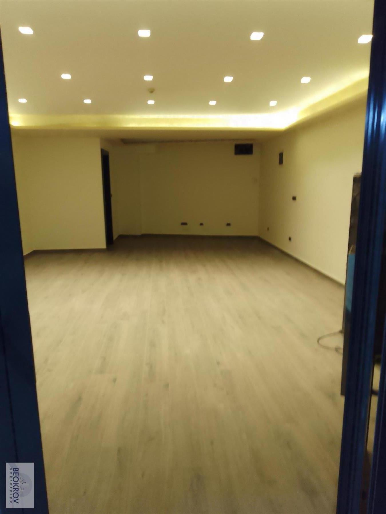 poslovni prostor   Beograd  Knez Mihailova i Studentski trg