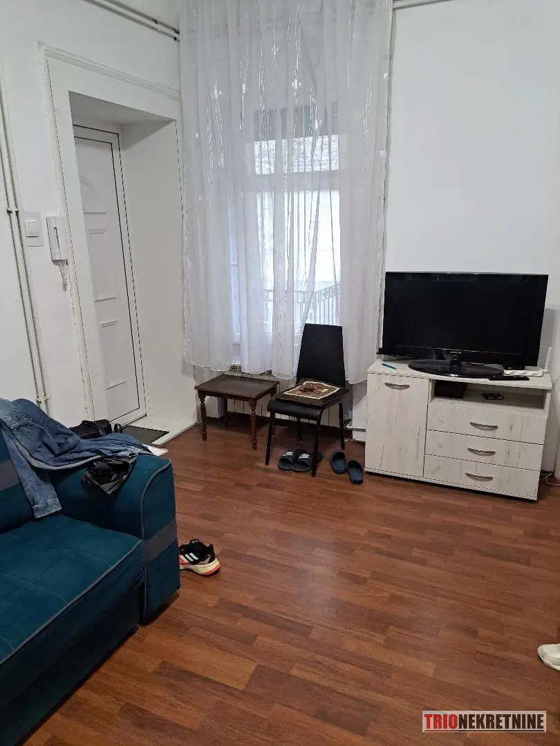Beograd Stari Grad  uknjizeni Dvosoban stanovi 320000 evra 