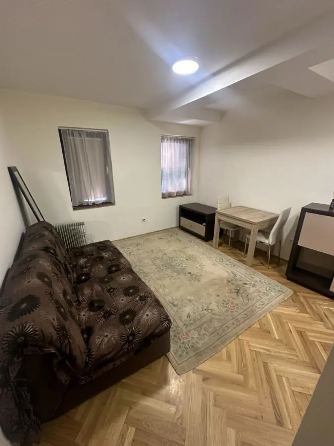 Garsonjera stanovi Voždovac FON 68000 evra 