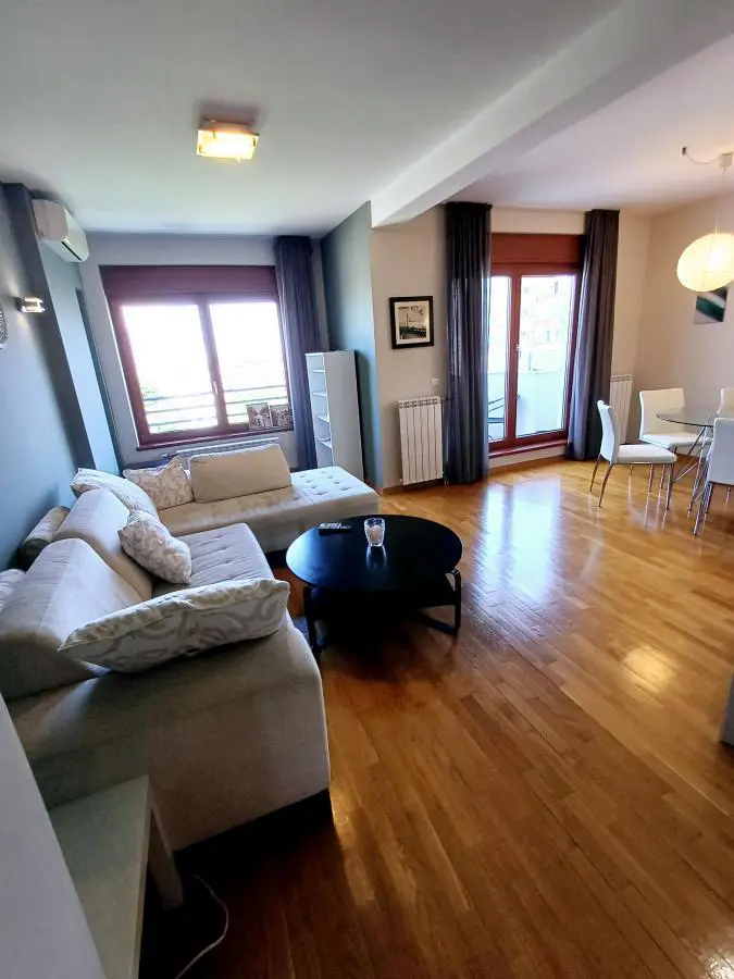 stanovi Beograd Slavija Svetozara Markovića  novogradnja Dvoiposoban 