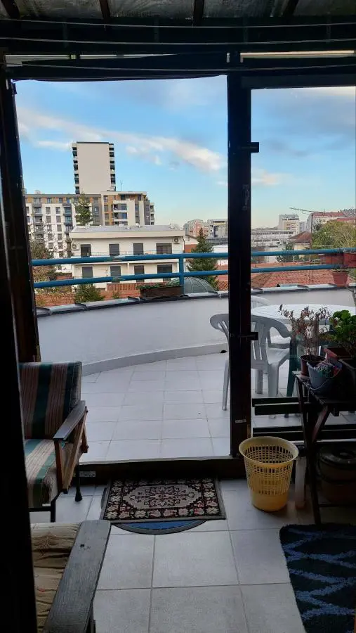 Beograd Voždovac  novogradnja  uknjizeni Trosoban stanovi 299000 evra