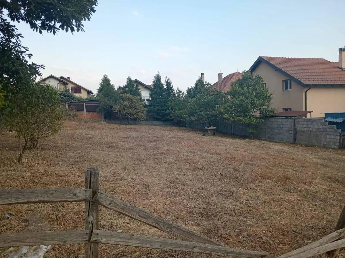 plac Rakovica Resnik 120000 evra 