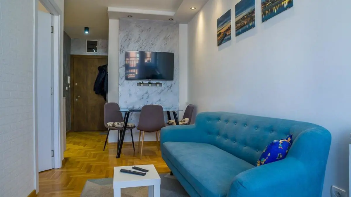 stanovi Beograd Banjica Paunov breg Jednoiposoban 