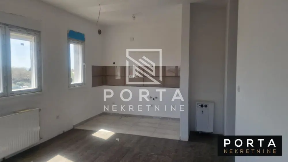 stanovi Beograd Vojvođanska Trosoban 