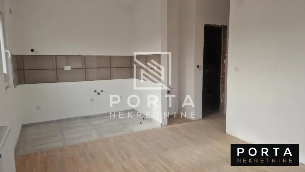  novogradnja Dvosoban stanovi Surčin Ledine 75000 evra 