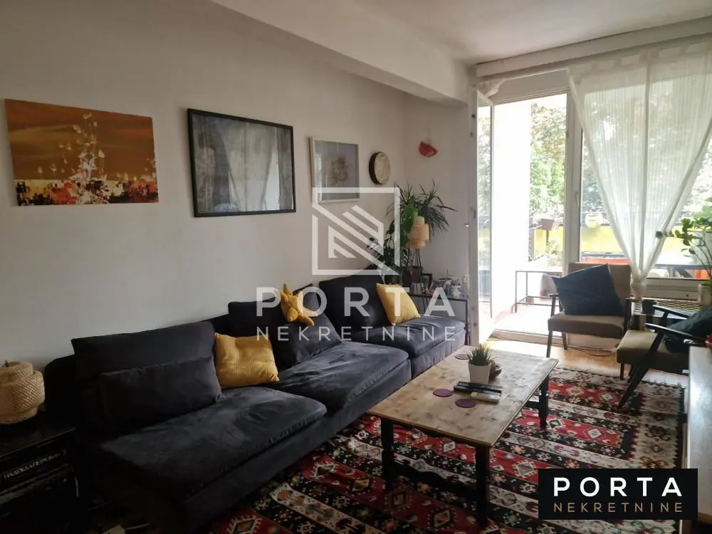Beograd Stari Grad Trosoban stanovi 348000 evra 