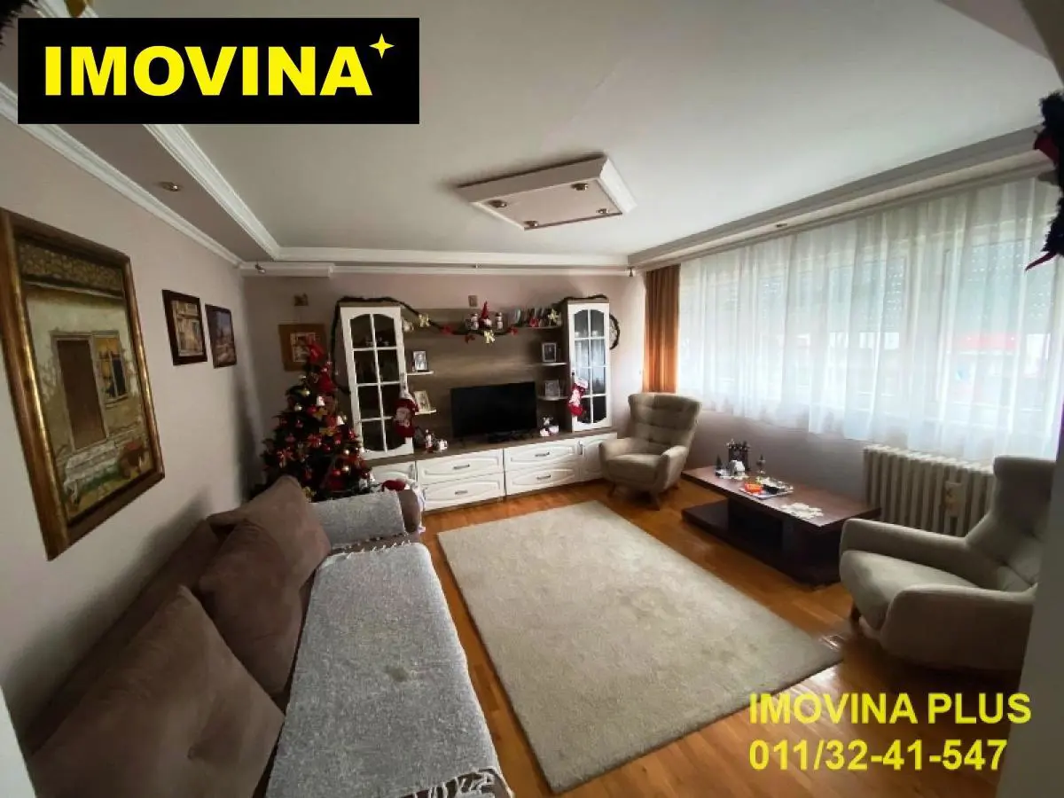 stanovi Beograd Braće Savić  uknjizeni Trosoban 