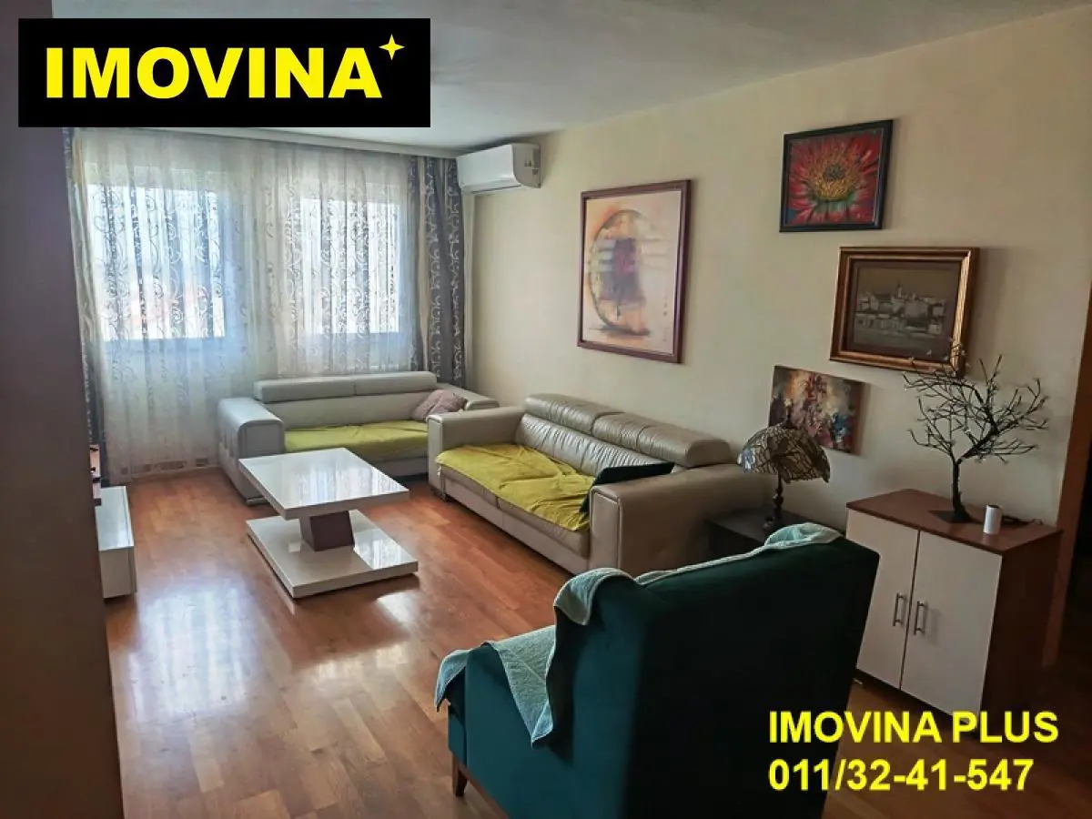 stanovi Beograd Poručnika Spasića i Mašere Trosoban 