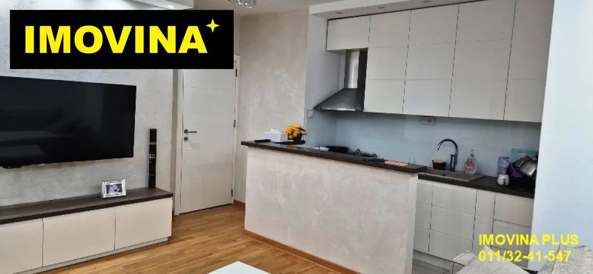 stanovi Beograd Radoja Domanovića  uknjizeni Trosoban 