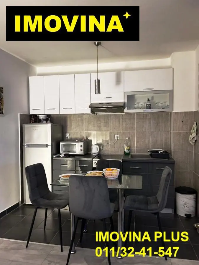 uknjizeni Jednoiposoban stanovi Voždovac Pašino i Lekino brdo 169000 evra