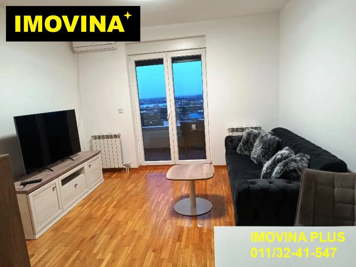 stanovi Beograd Hala Pionir Dragoslava Srejovića Dvosoban 