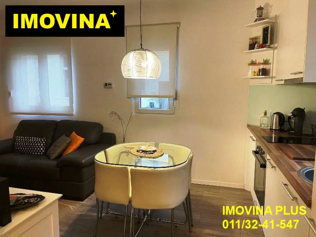 Beograd Zemun  uknjizeni kuće 228900 evra 