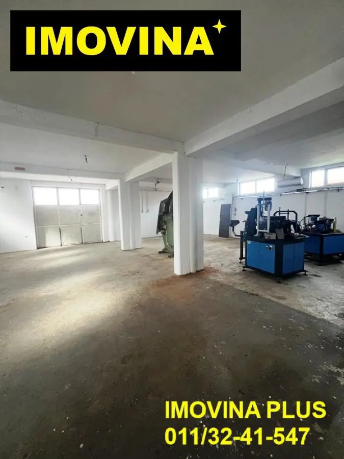  uknjizeni poslovni prostor Zemun Ugrinovci 700 evra 