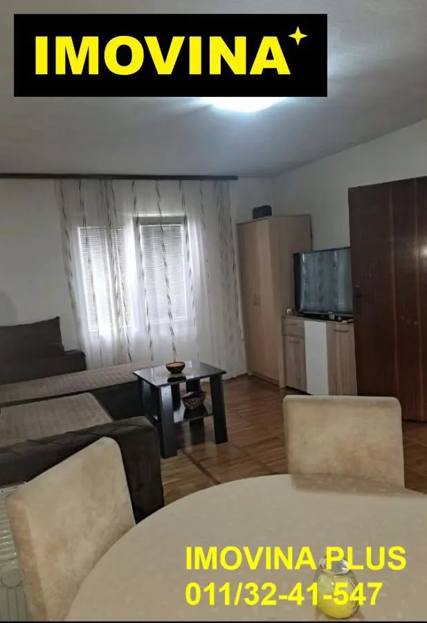 Beograd Barajevo  uknjizeni kuće 72000 evra 