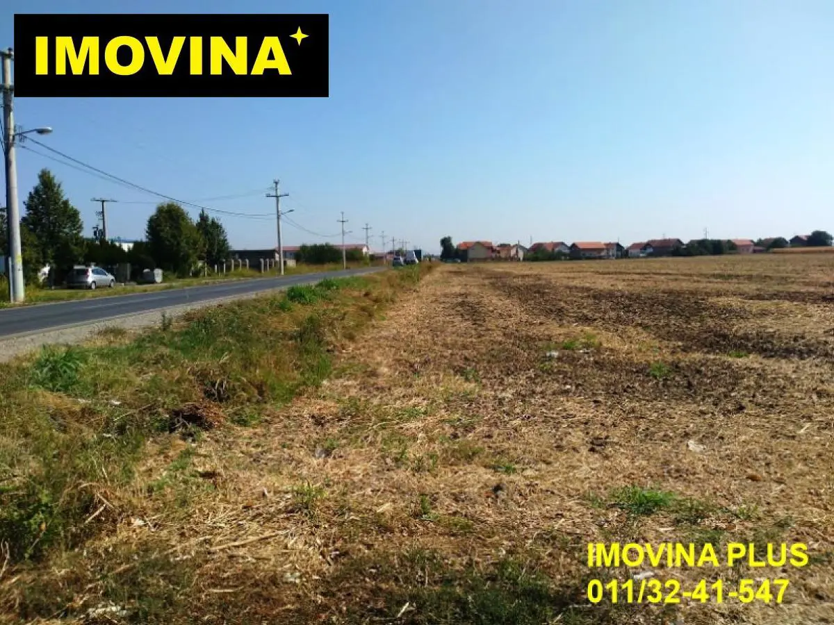 Beograd Zemun  uknjizeni plac 1828400 evra 