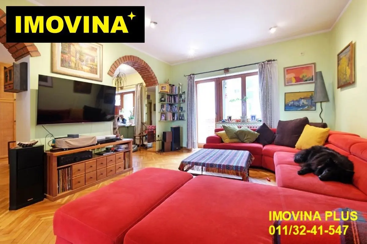 Šestosoban stanovi Voždovac Voždovačka Crkva 390000 evra 