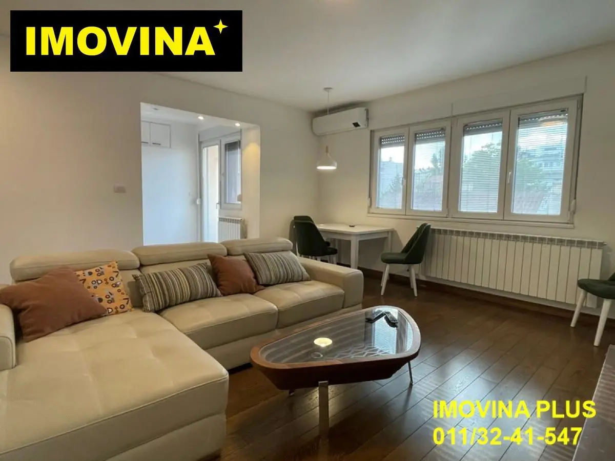 stanovi Beograd Krunski venac Knjeginje Zorke  uknjizeni Dvosoban 