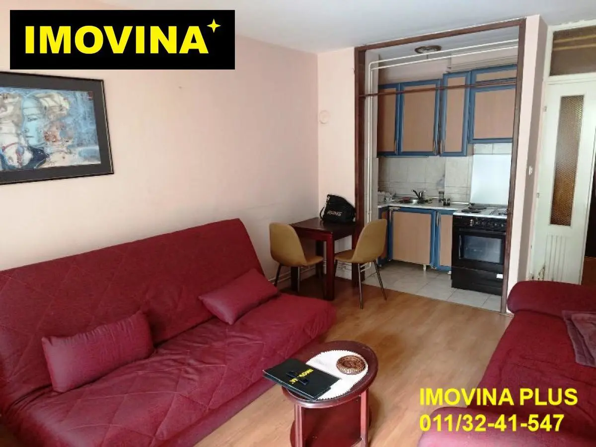 Jednosoban stanovi Zvezdara Vukov spomenik 450 evra 