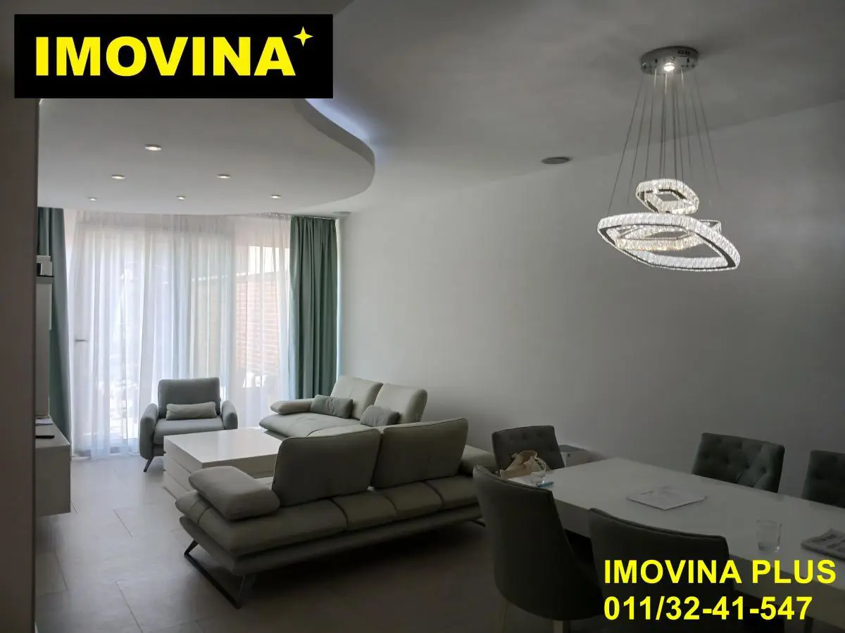  uknjizeni Trosoban stanovi Zemun Zemun Gornji grad 382000 evra 