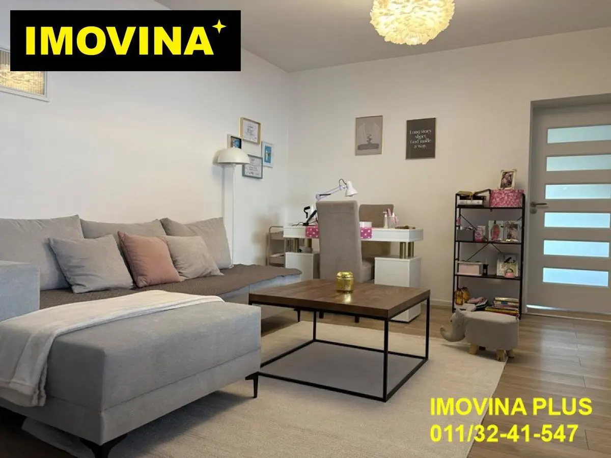  uknjizeni kuće Širi centar - 65000 evra 