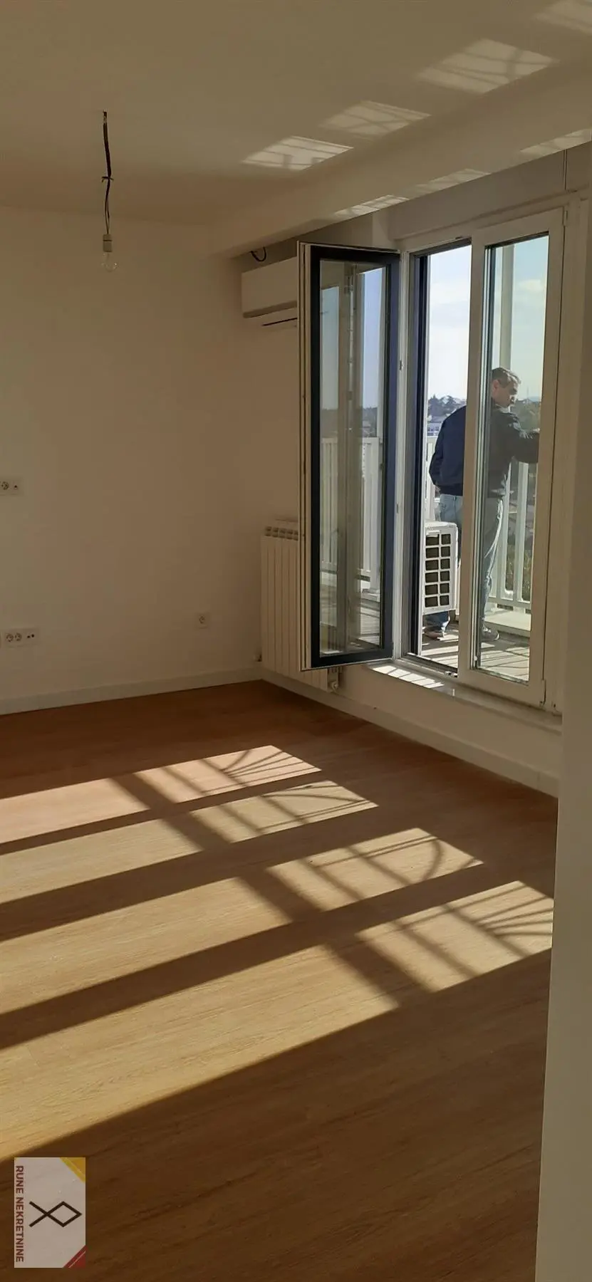 Beograd Voždovac  novogradnja  uknjizeni Petosoban stanovi 352000 evra 