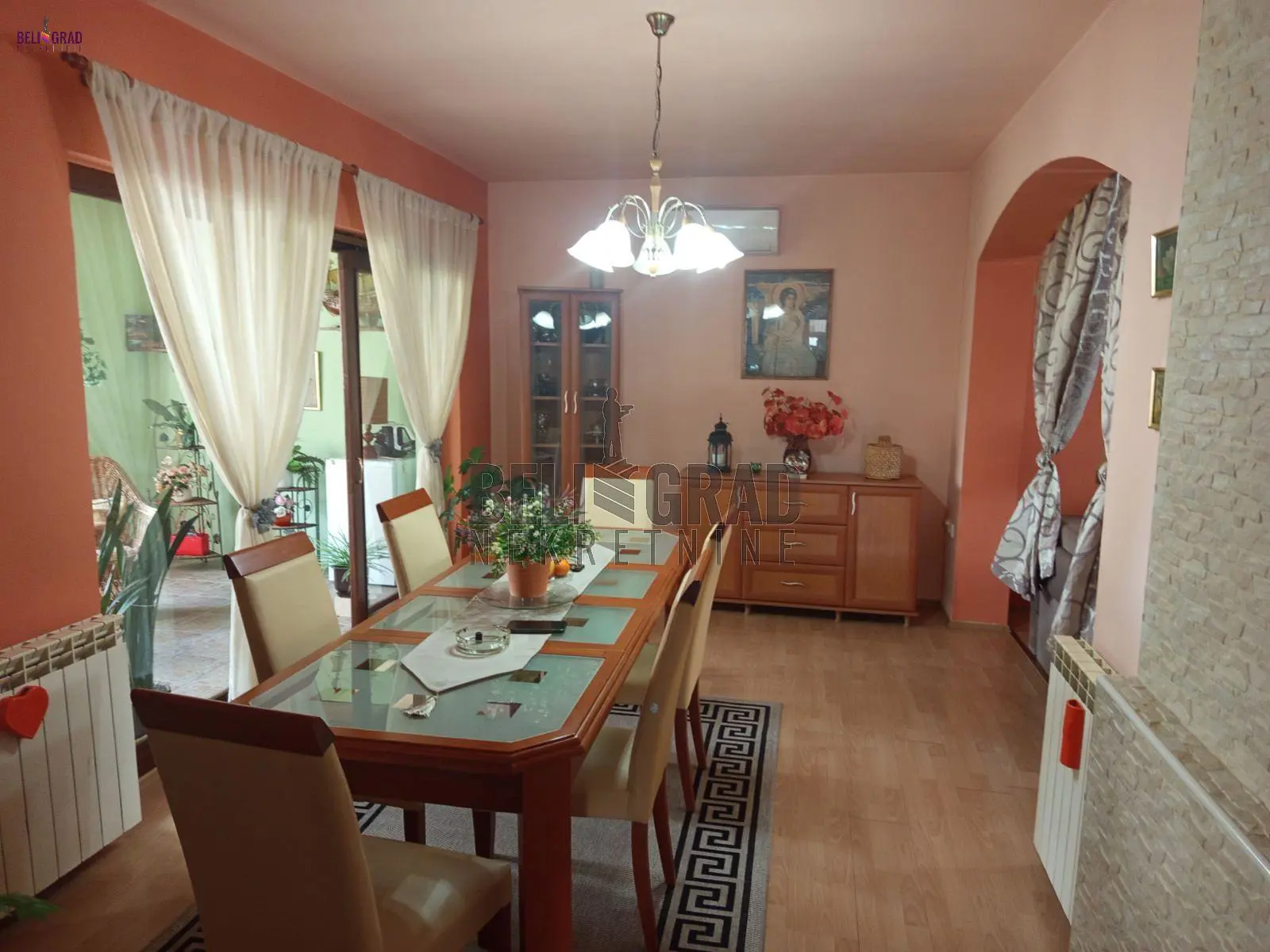 Beograd Zemun kuće 130000 evra 