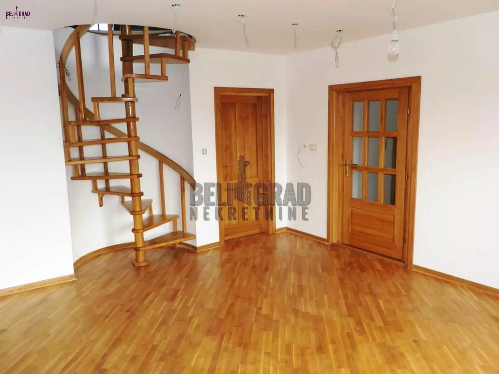  novogradnja kuće Zemun Batajnica 210000 evra 